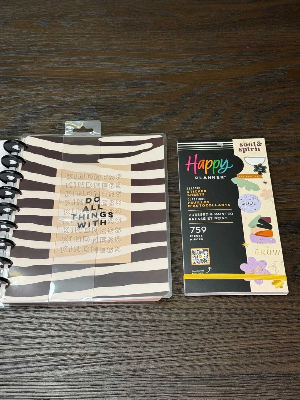 NEW Happy Planner Kind & Wild Daily Planner + Pressed & Painted Stickers